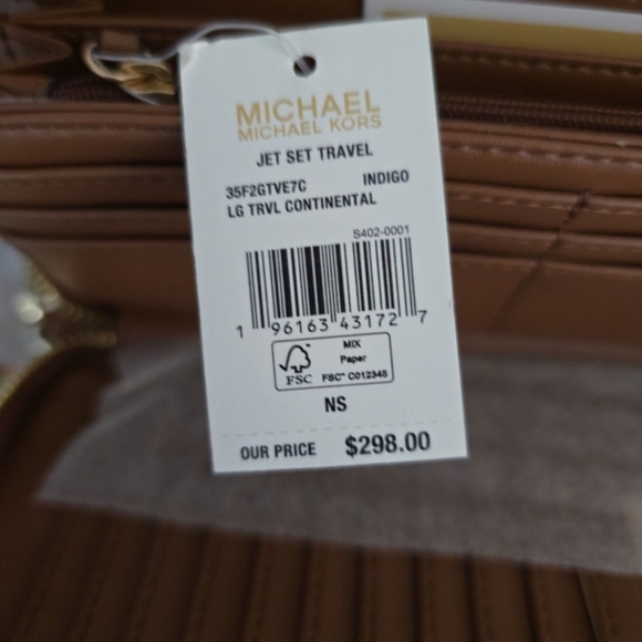 Michael Kors Denim wallet, clutch, wristlet, travel NWT - Picture 4 of 8